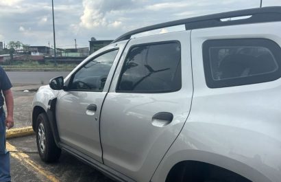 Empresaria y chofer salvan su vida tras ataque en carretera de Los Ríos