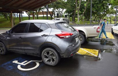 En Portoviejo, iniciativa del CCPD-P busca proteger espacios de parqueo para grupos vulnerables