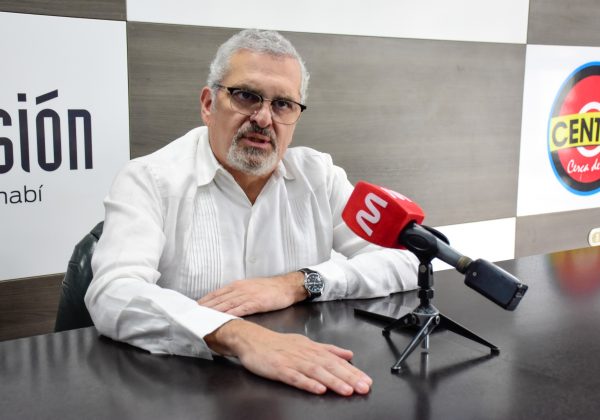 “En la UTE nosotros educamos en libertad", afirma Ricardo Hidalgo, rector de la institución