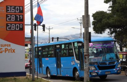 En las distribuidoras de combustible de Ecuador ya se anuncia el nuevo precio del Diesel. FOTO: API