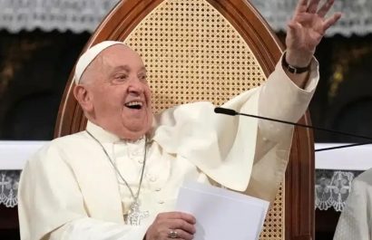En sus doce años como líder de la Iglesia Católica, el Papa Francisco impulsó reformas significativas,
