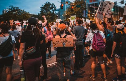 Enfrentamientos en Alemania: 150 heridos en protesta por la paz