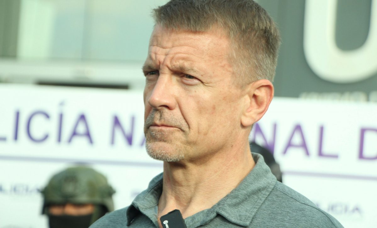 Erik Prince, fundador Blackwater, participó en un operativo en el suburbio de Guayaquil denominado Apolo 13, junto con el Ministro del Interior y miembros de la Policía y el ejército.