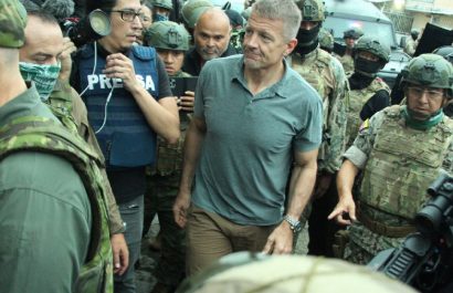 Erik Prince, fundador de la polémica empresa de seguridad Blackwater, visitó el Puerto de Guayaquil. Lo hizo acompañado por su equipo y agentes del Bloque de Seguridad