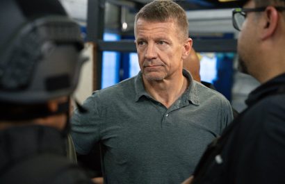 Erik Prince no se involucrará en decisiones de nivel político, asegura el ministro de Defensa, Gian Carlo Loffredo