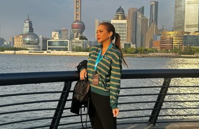 Érika Vélez tuvo un inusual contratiempo en su primer día en China