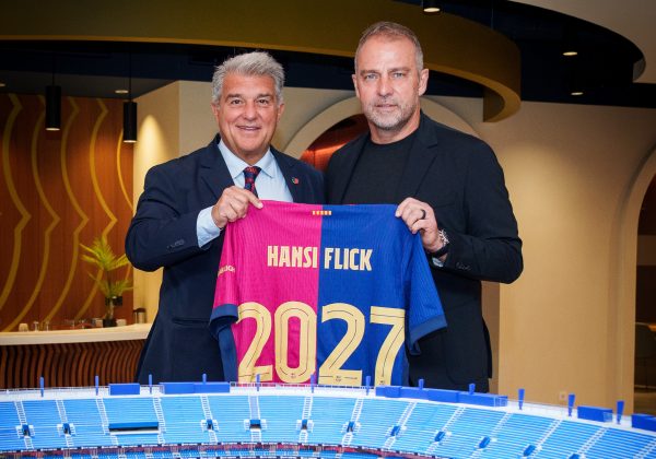 ¡Es oficial! Hansi Flick renueva hasta el año 2027 como técnico del FC Barcelona luego de lograr el título de LaLiga.jpeg
