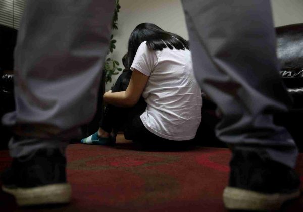 Escándalo en Guayaquil Abuelo y padres detenidos por abuso a niña de 10 años