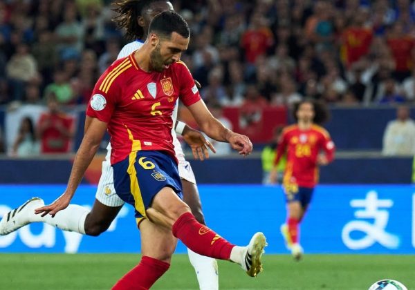 España vence con sufrimiento a Francia y accede a final de la Liga de Naciones