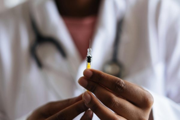 Estados Unidos aprueba uso de lenacapavir, medicamento contra el VIH que reduce la transmisión en el el 99.9 %. (Pexels).