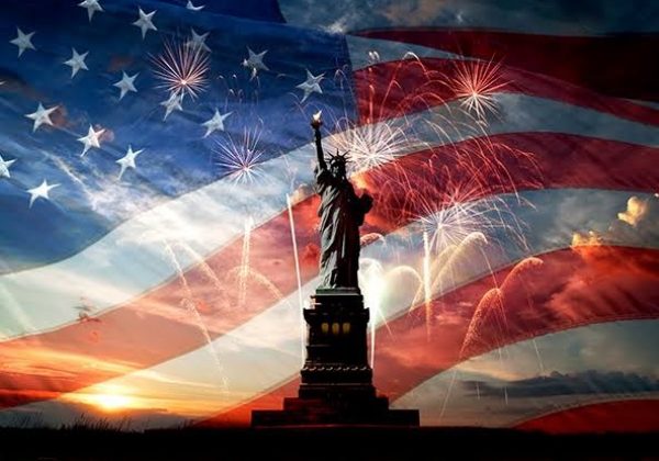 Estados Unidos conmemora el 249° aniversario de su independencia, recordando la Declaración de Independencia adoptada el 4 de julio de 1776.