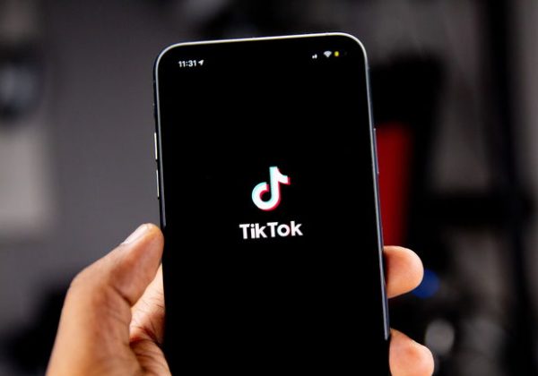 ¿Estafa en TikTok Cuidado con las consultas falsas de tu score de crédito