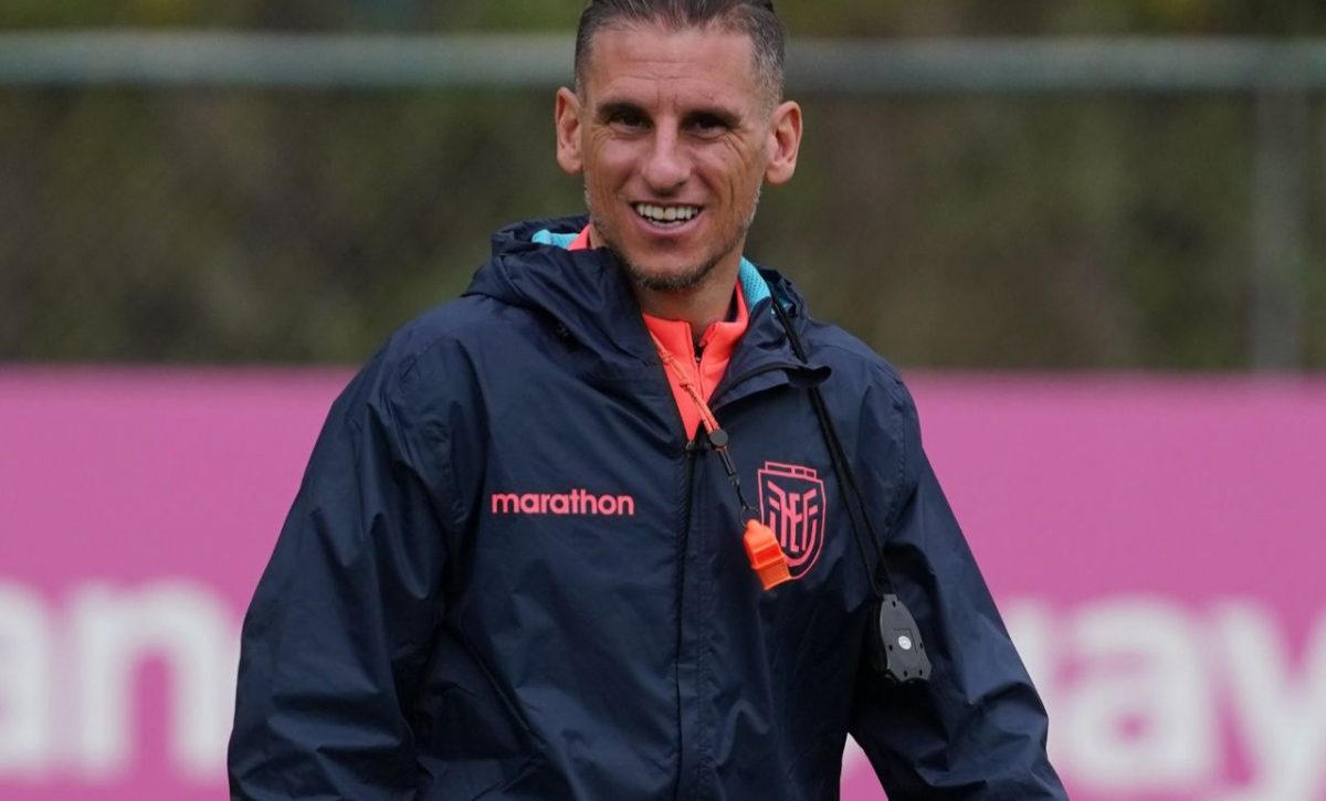 Estamos a 100 minutos de la clasificación, afirma Beccacece, DT de la selección ecuatoriana.