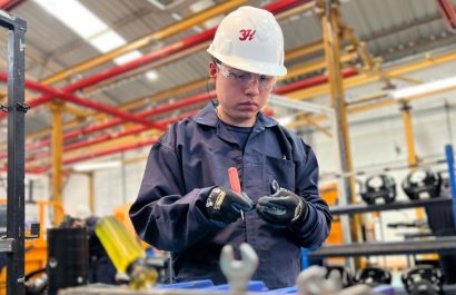 Estás son las 10 mejores empresas de Ecuador en atraer y fidelizar el talento en 2025, según el ranking de Merco. (Referencial-Ministerio de Producción)