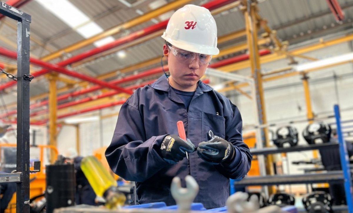 Estás son las 10 mejores empresas de Ecuador en atraer y fidelizar el talento en 2025, según el ranking de Merco. (Referencial-Ministerio de Producción)