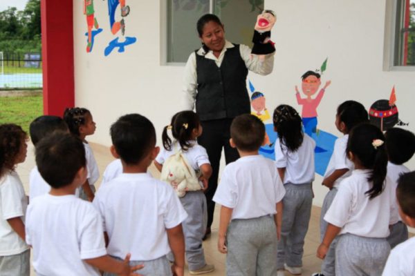 Estos son los nuevos ámbitos de aprendizaje que dispone el Ministerio de Educación para los estudiantes. (API).
