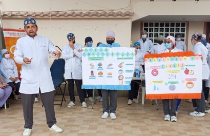 Estudiantes y docentes de la carrera de Odontología ofrecieron valoraciones clínicas, prevención en salud bucal y charlas educativas.
