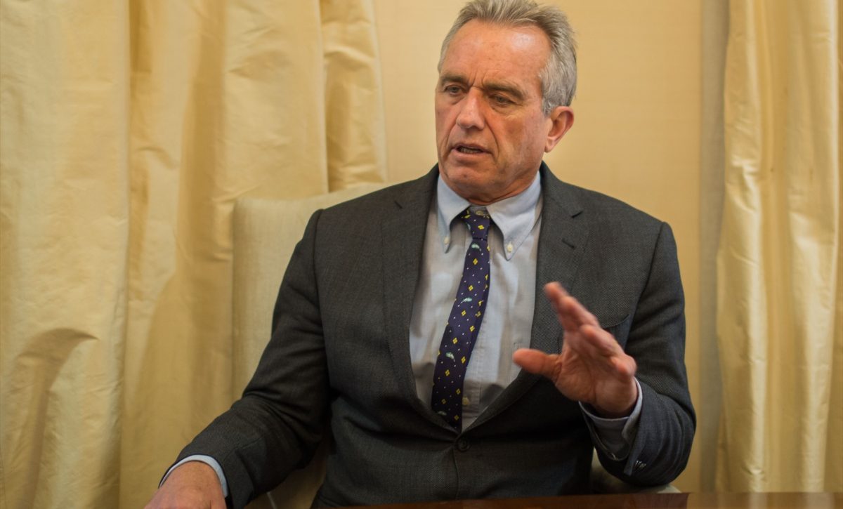 Robert F. Kennedy Jr. destituye a 17 expertos del Comité de Vacunas por conflictos de interés