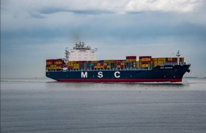 Imagen referencial que muestra un buque con comercio internacional