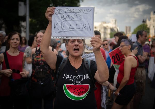 Al menos 14 palestinos mueren tras nuevos ataques aéreos israelíes en la Franja de Gaza