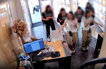Dos hombres fueron detenidos por intento de robo en joyería de Barcelona con disfraz para evitar identificación