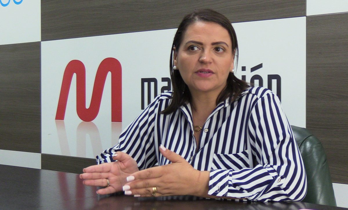 Jenny Matute de Díaz, Coordinadora del Movimiento femenino en Portoviejo.