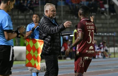 Ever Hugo Almeida, entrenador de Mushuc Runa.