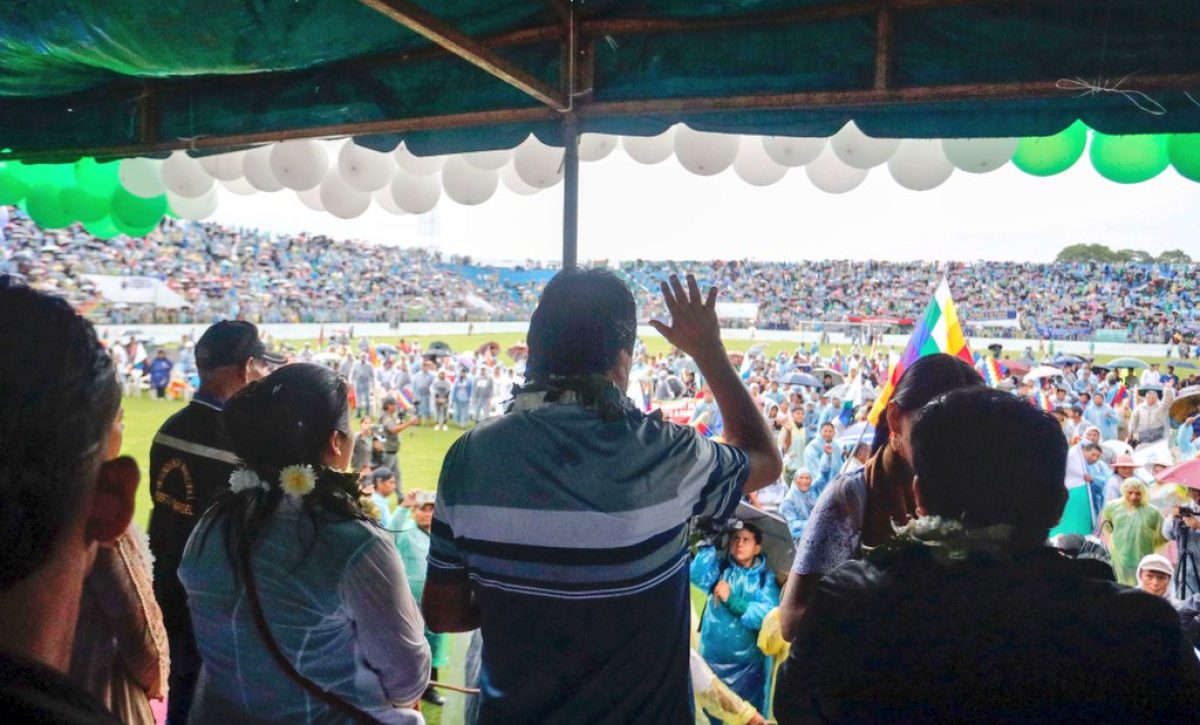 Evo Morales en un acto de masas