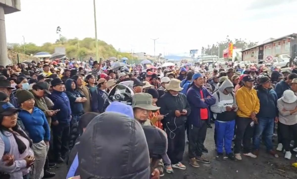 Exalcalde de Guaranda detenido por presunto financiamiento de bloqueos en paro nacional