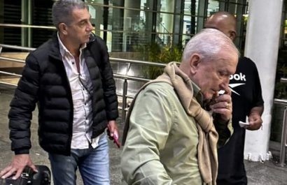 Exfutbolistas y técnicos legendarios asisten a la Noche Centenario de Barcelona SC