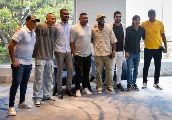 Exglorias de Barcelona SC compartieron almuerzo para celebrar el Centenario