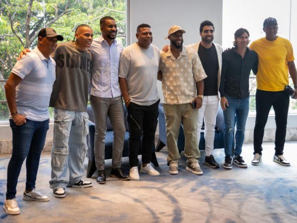 Exglorias de Barcelona SC compartieron almuerzo para celebrar el Centenario