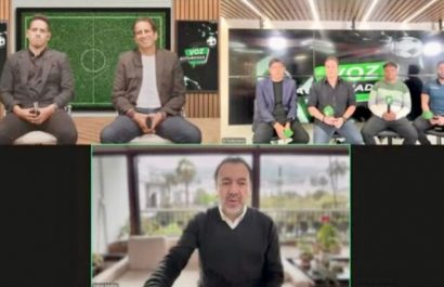 Exglorias del fútbol ecuatoriano respaldan reversión de la donación del Estadio Atahualpa