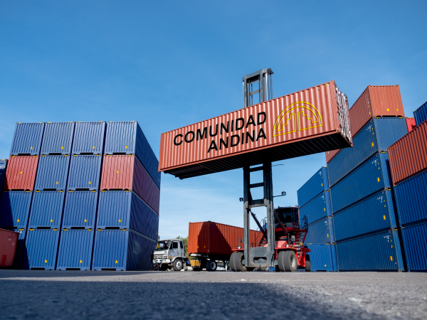Exportaciones de la Comunidad Andina registraron un incremento del 5.5% en 2024, impulsadas por Perú y Ecuador