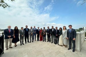 Exportadores ecuatorianos exploran financiamiento con Banco de China en Guayaquil
