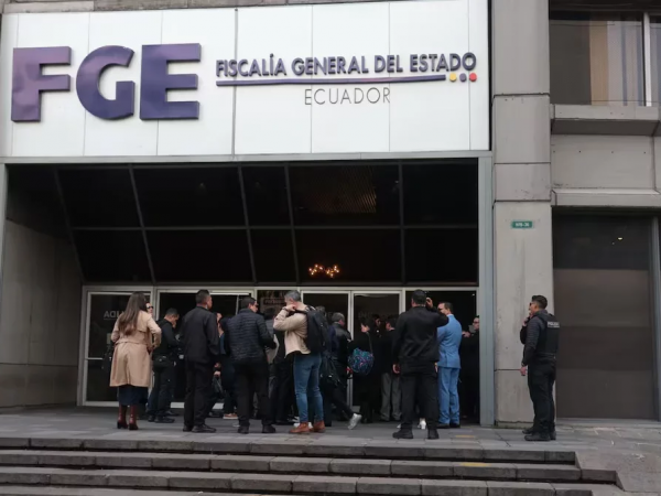 Exteriores de la Fiscalía General del Estado en Quito