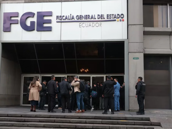 Exteriores de la Fiscalía General del Estado ubicada en Quito