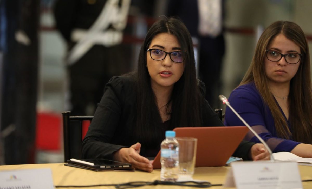 FMI y organismos multilaterales respaldan estabilidad fiscal de Ecuador, según ministra