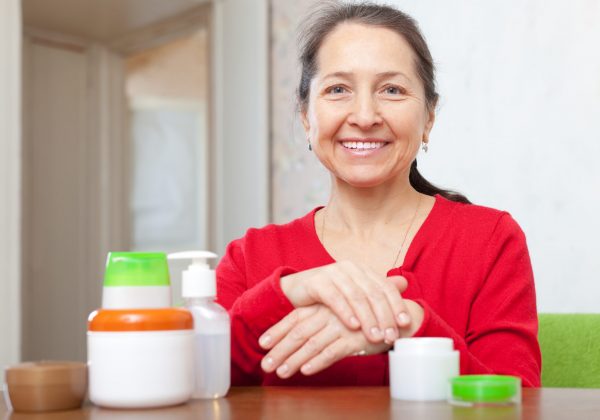 ¿Sufres de sofocos, insomnio o ansiedad? Así puedes aliviar los síntomas de la menopausia