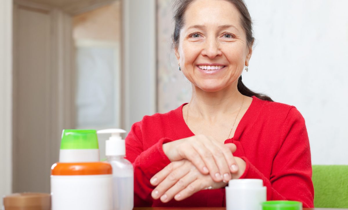¿Sufres de sofocos, insomnio o ansiedad? Así puedes aliviar los síntomas de la menopausia