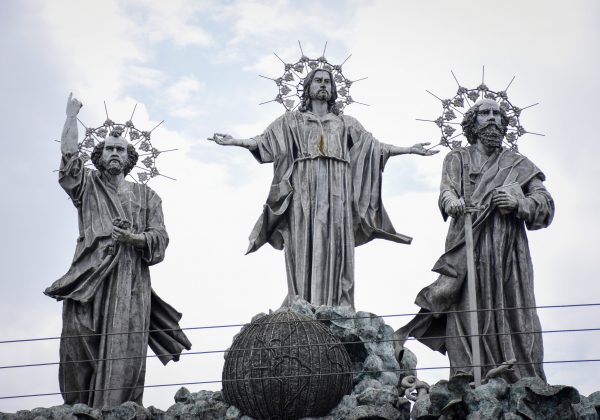 Cinco símbolos tradicionales de las fiestas de San Pedro y San Pablo