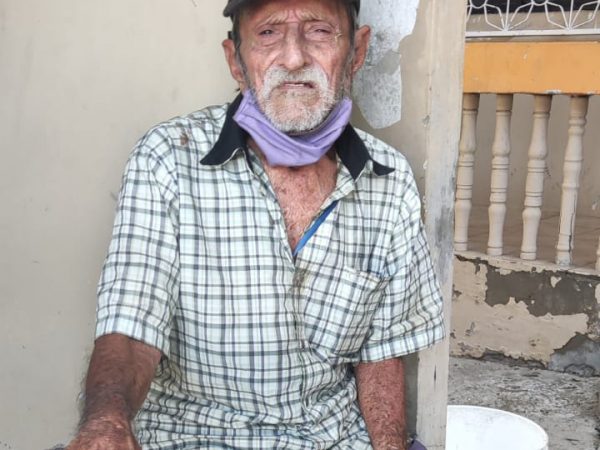 El hombre que llevó una vez al cine en bicicleta