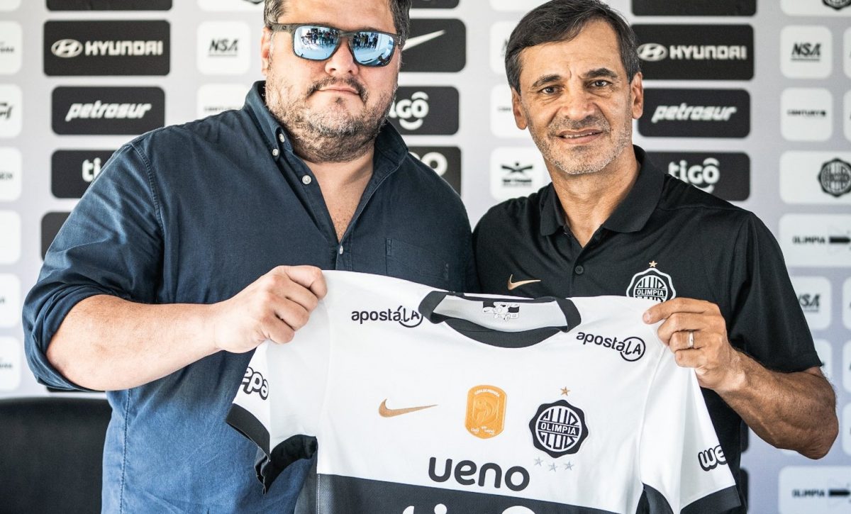 Fabián Bustos es presentado como nuevo entrenador de Olimpia de Paraguay