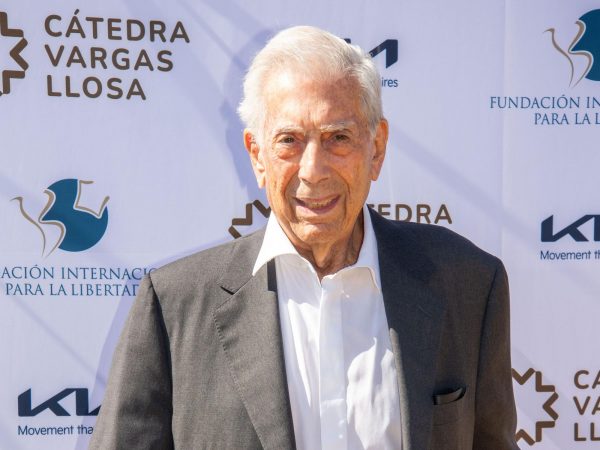 Fallece Mario Vargas Llosa, Premio Nobel de Literatura, a los 89 años