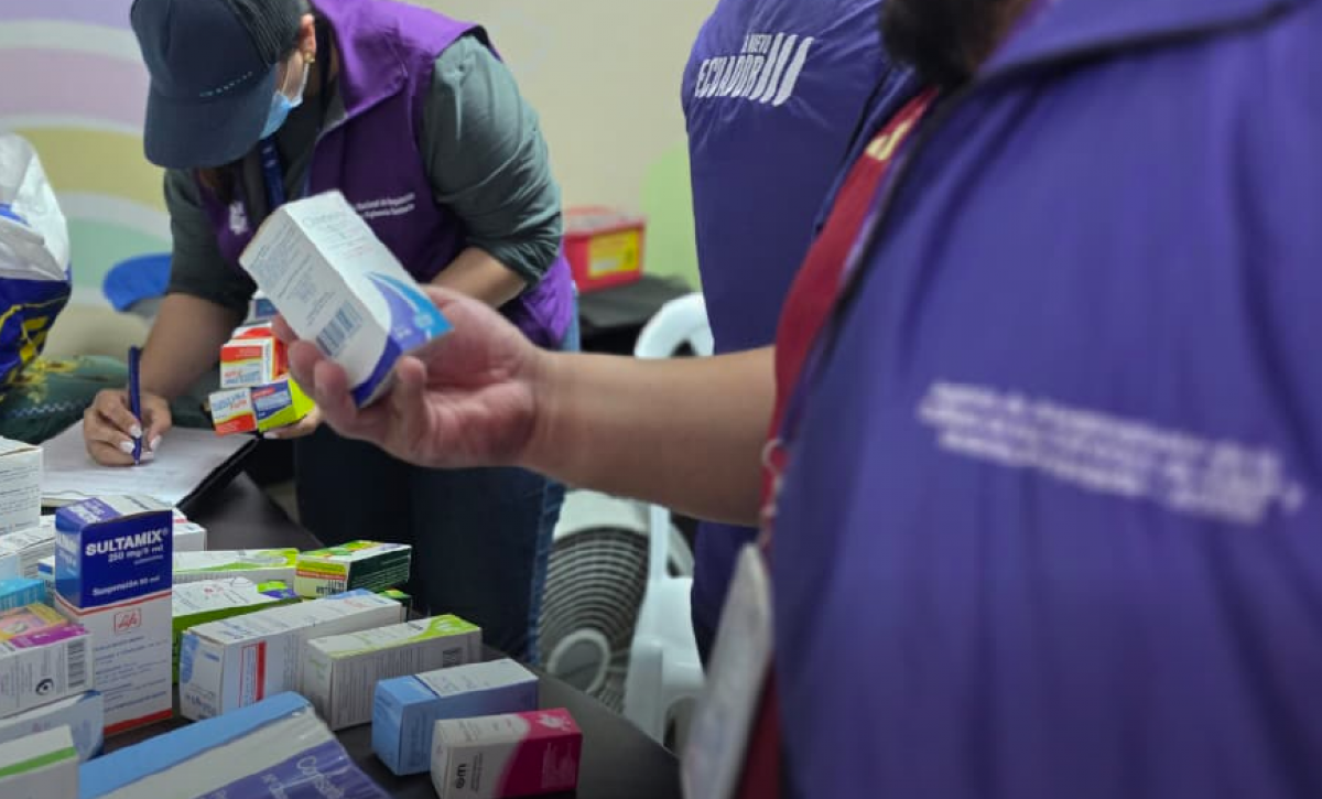 Farmacias clandestinas en Durán: más de 2.200 medicamentos irregulares retirados del mercado