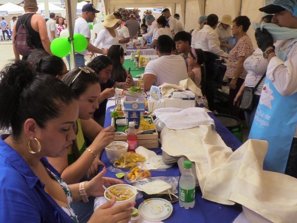Festival del Ceviche de Pinchagua movió cerca de $20 mil y atrajo cientos de turistas