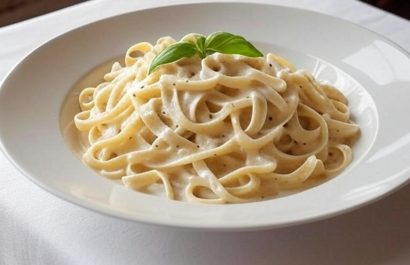 Fetuccini Alfredo El secreto de la receta italiana que puedes hacer en casa