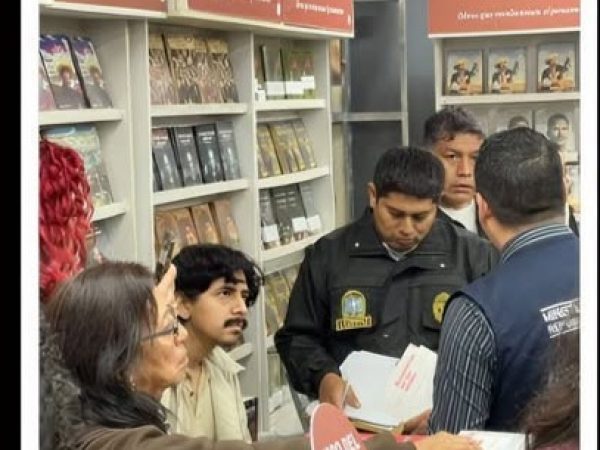 Fiscalía investiga apología al terrorismo en Feria del Libro de Lima