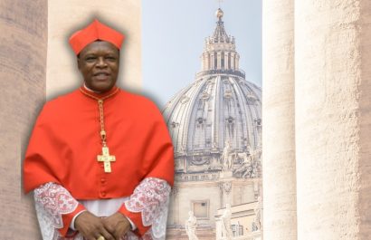 Fridolin Ambongo Besungu, figura clave de la Iglesia africana y candidato al papado.