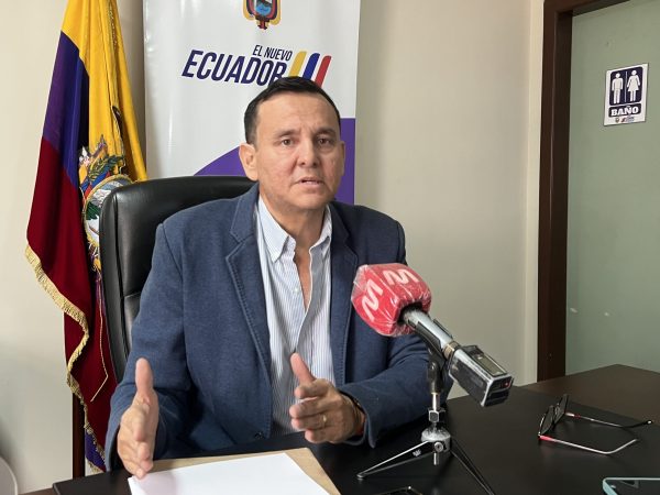 Galo Naula es ingeniero agrónomo y radica en el cantón Bolívar.